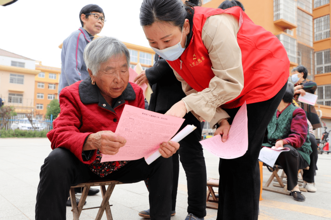 详细阅读:安宁最新24小时回收医保卡联系方式方法分析(最方便真实的安宁高价回收医保卡联系方式方法) 安宁最新24小时回收医保卡联系方式方法分析(最方便真实的安宁高价回收医保卡联系方式方法)